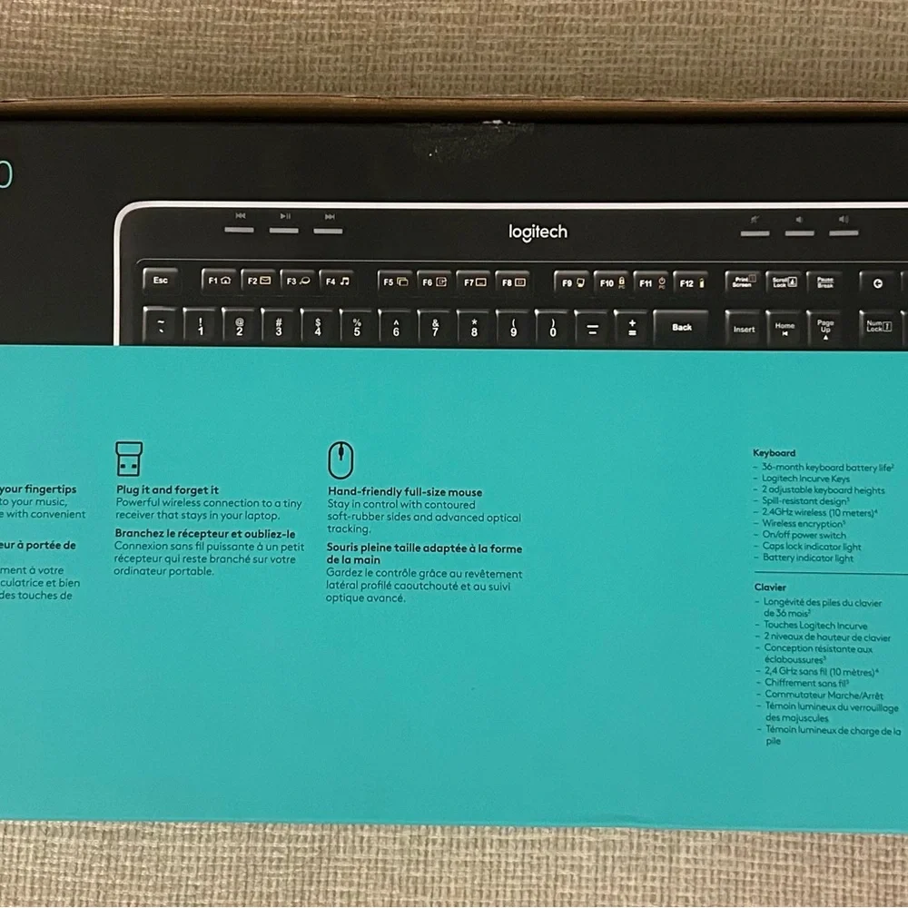 NWT Logitech Advanced Wireless Keyboard MK520 -Black and Gray
